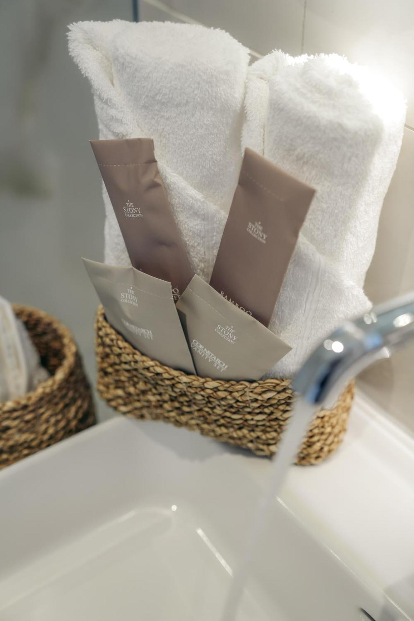Rabagas Suites Luxury - In The Heart Of Sifnos Apollonia  Room photo