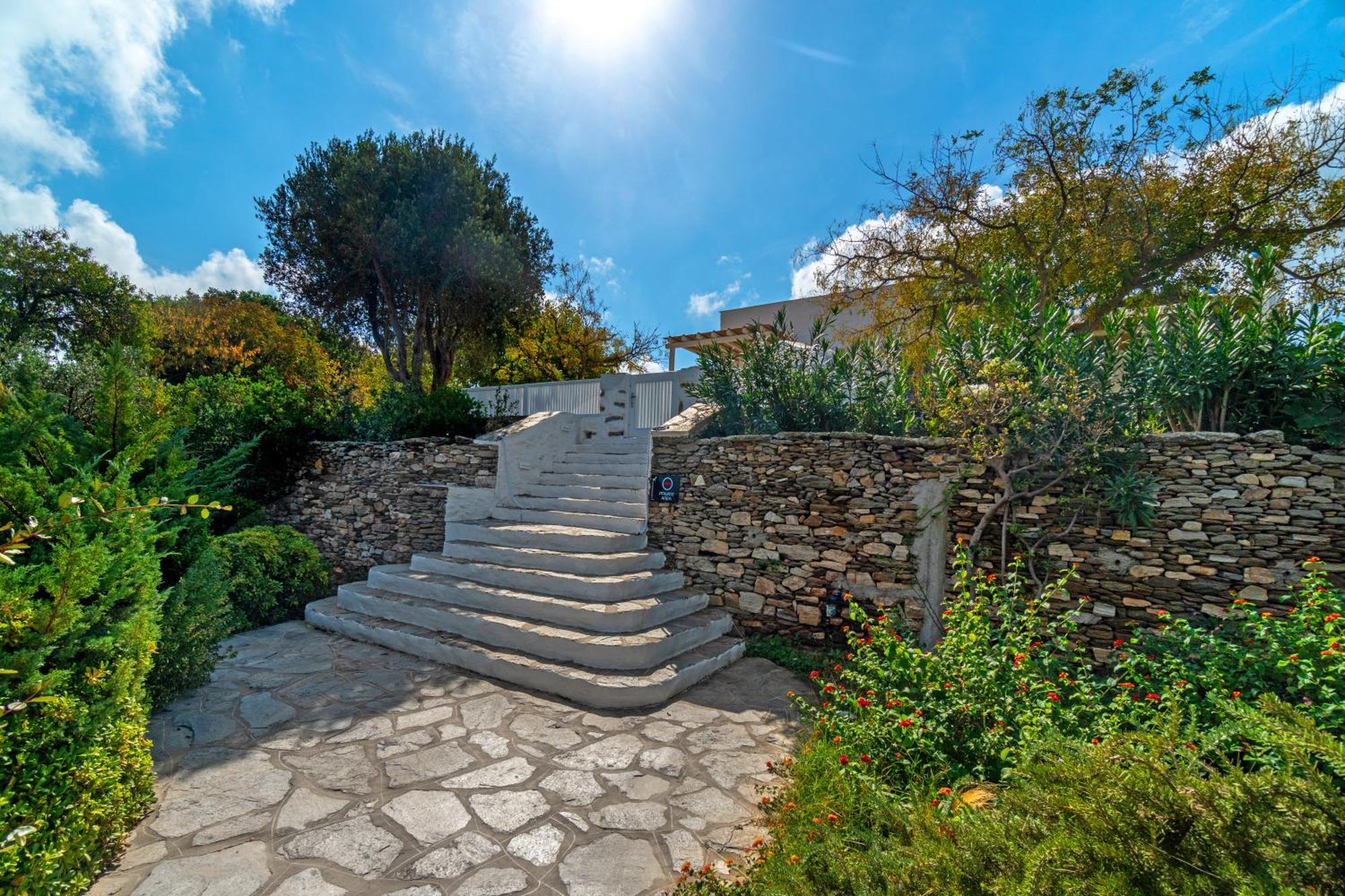 Rabagas Suites Luxury - In The Heart Of Sifnos Apollonia  Exterior photo
