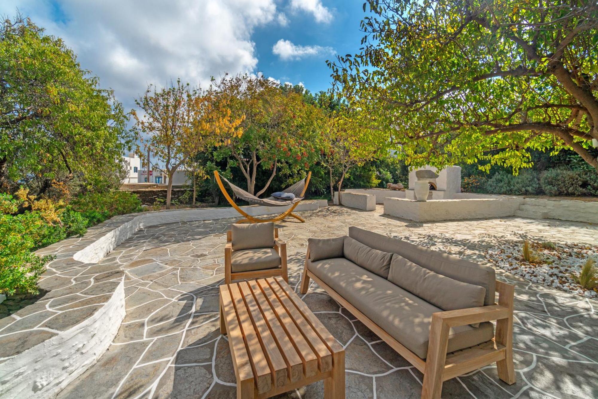 Rabagas Suites Luxury - In The Heart Of Sifnos Apollonia  Exterior photo