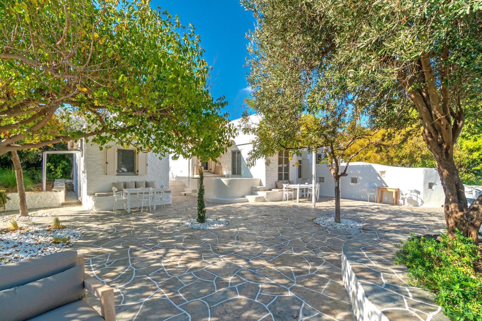 Rabagas Suites Luxury - In The Heart Of Sifnos Apollonia  Exterior photo