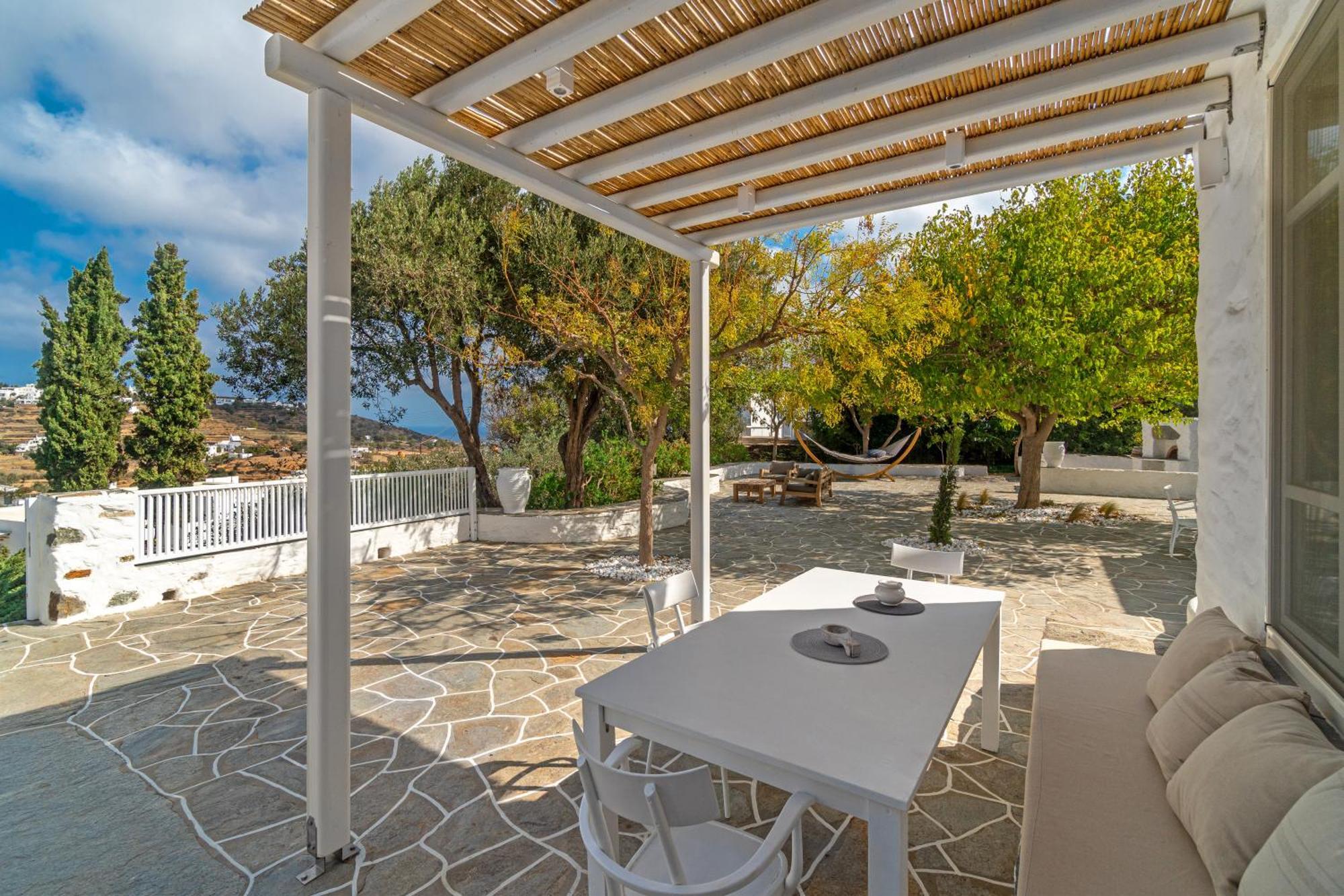 Rabagas Suites Luxury - In The Heart Of Sifnos Apollonia  Exterior photo
